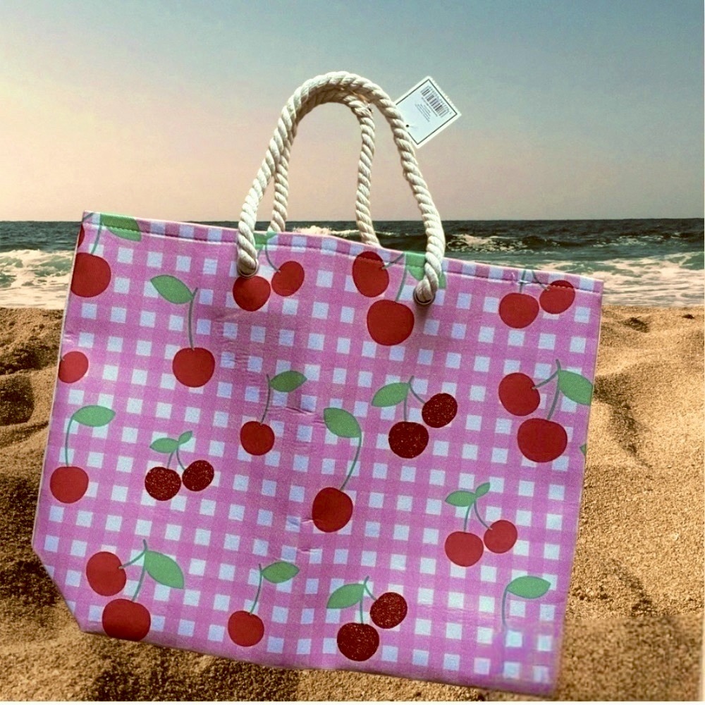 NWT Cherries Oversized Bag - Picture 4 of 6